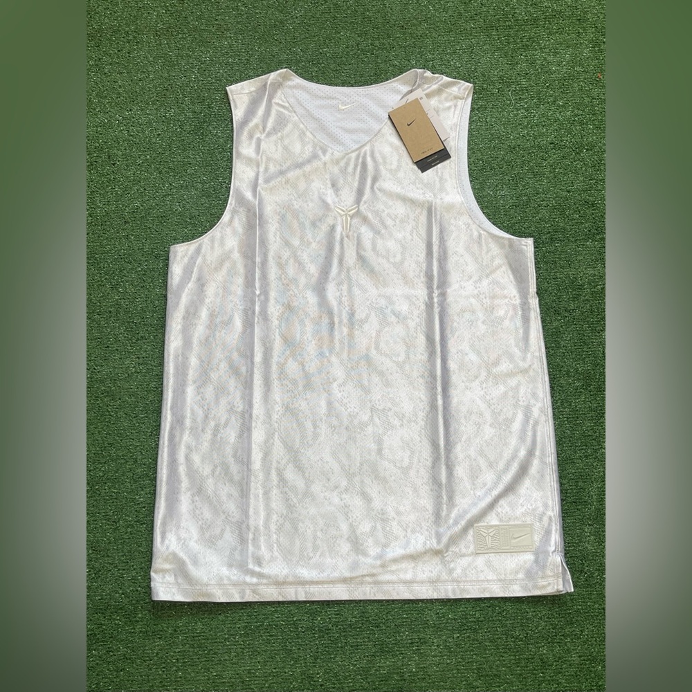 Nike Kobe Bryant Mamba Dri-FIT White Reversible Jersey Size L Tall FZ0934-100